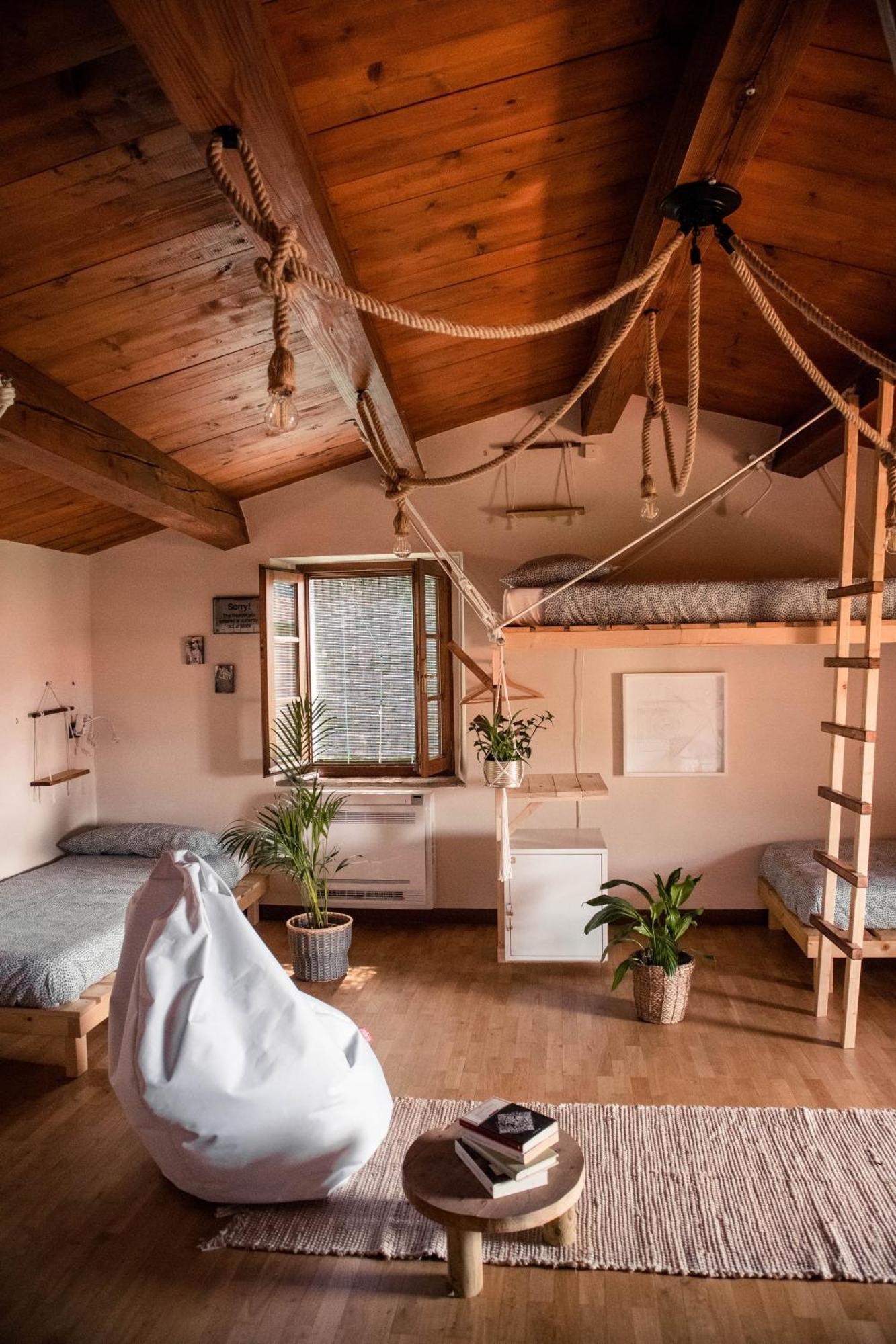 Social Garden - Sharing Room Калчи Екстериор снимка